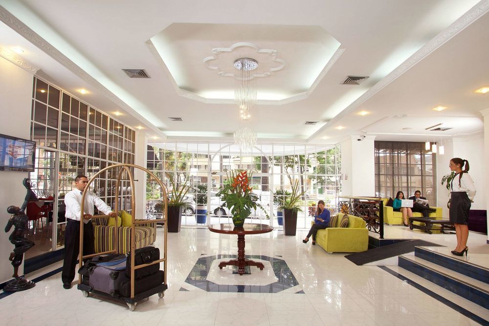 Azor Hotel Cali Versalles Kültér fotó