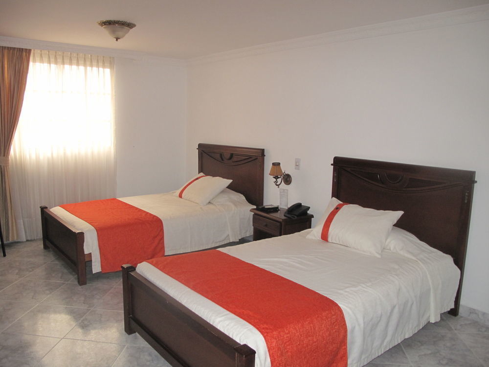 Azor Hotel Cali Versalles Kültér fotó